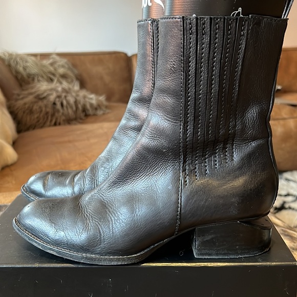 Alexander Wang Anouck Chelsea boot 37.5 black matte black - Picture 2 of 8